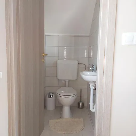 Andi Vendeghaz Casa vacanze